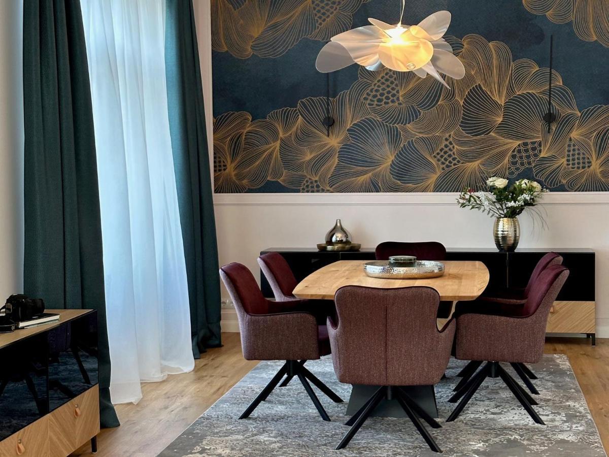 Villa Gloria - Fewo Suite Badenweiler Eksteriør bilde