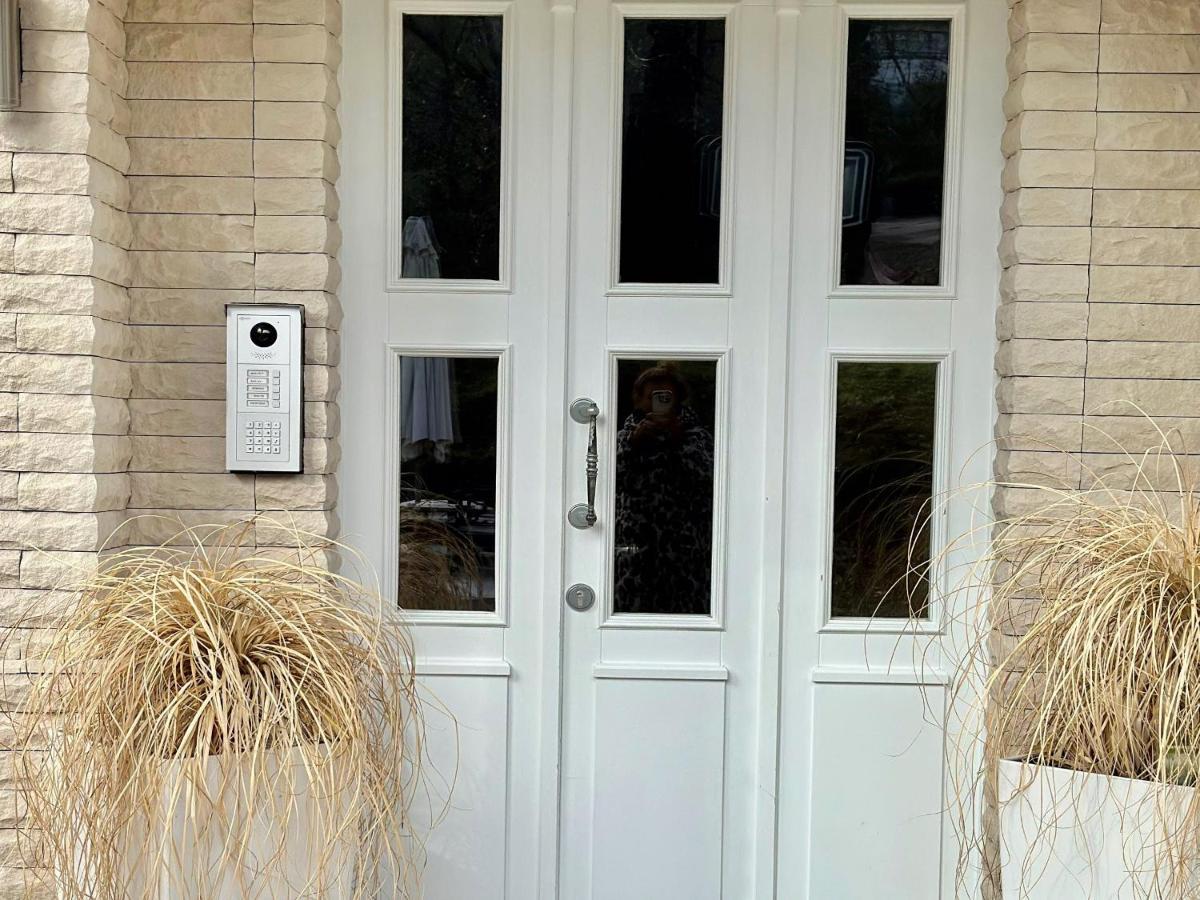 Villa Gloria - Fewo Suite Badenweiler Eksteriør bilde