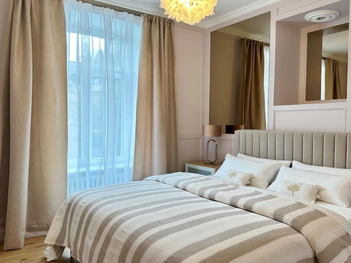 Villa Gloria - Fewo Suite Badenweiler Eksteriør bilde