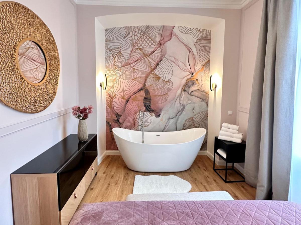 Villa Gloria - Fewo Suite Badenweiler Eksteriør bilde