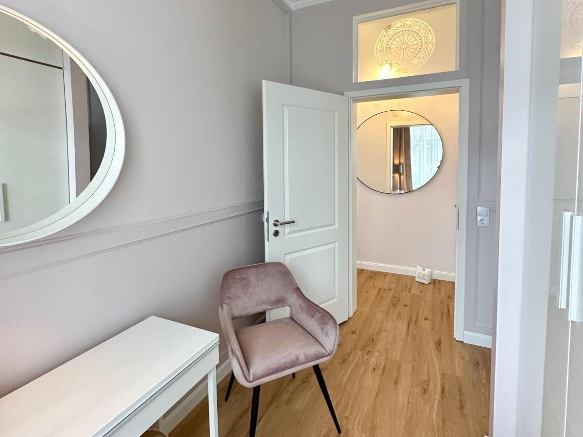 Villa Gloria - Fewo Suite Badenweiler Eksteriør bilde