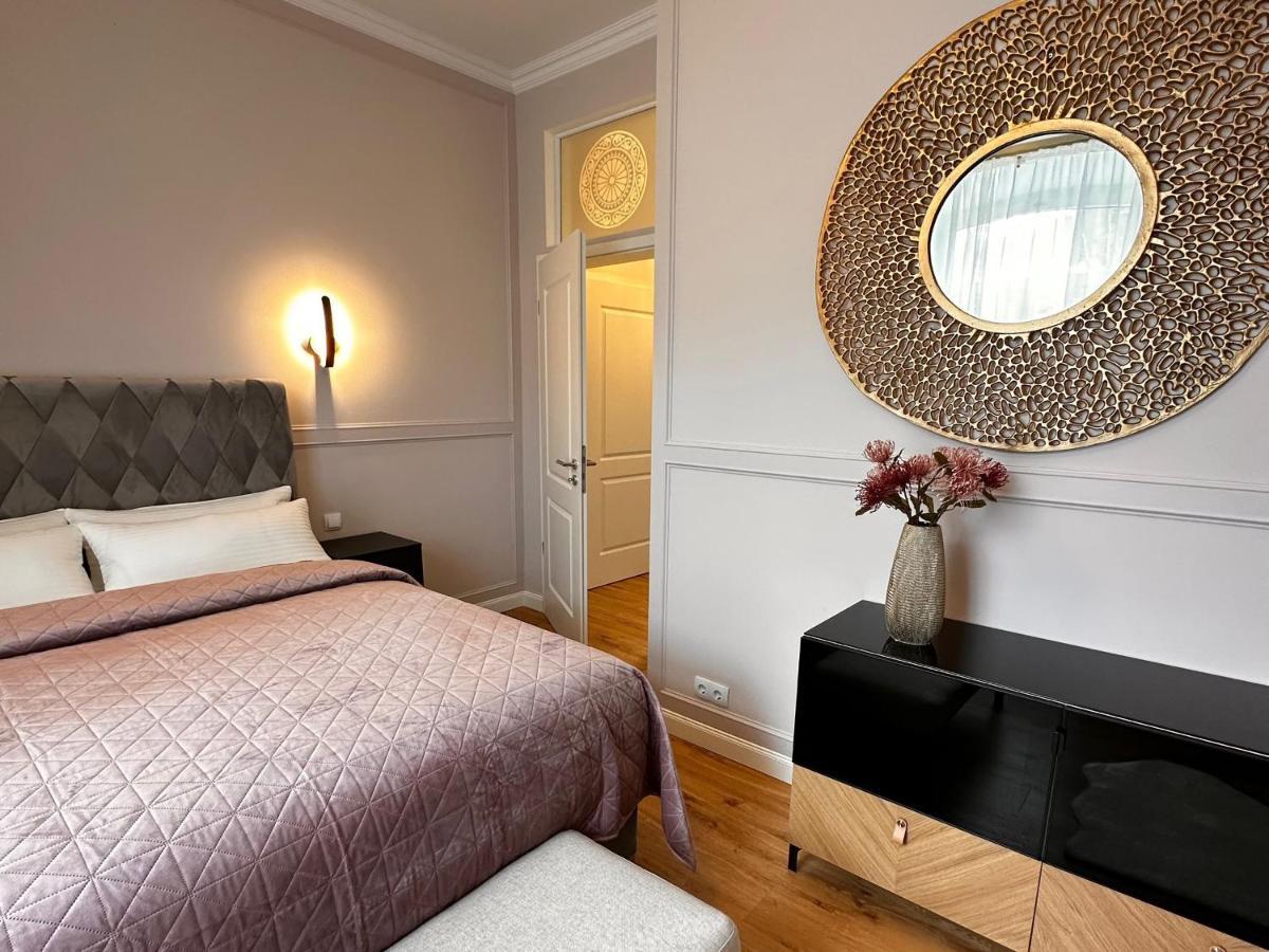 Villa Gloria - Fewo Suite Badenweiler Eksteriør bilde