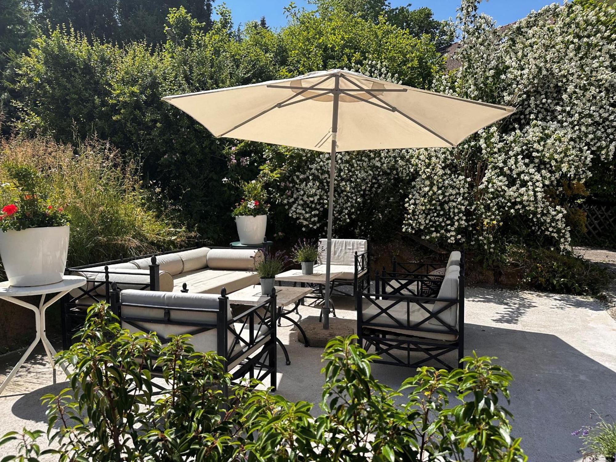 Villa Gloria - Fewo Suite Badenweiler Eksteriør bilde